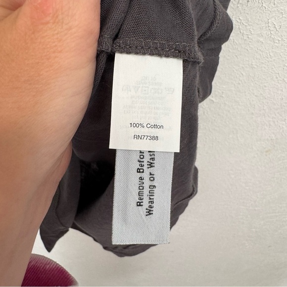 J. Crew Charcoal Grey Embellished V-neck Heathered Tee Size Large - Picture 5 of 7